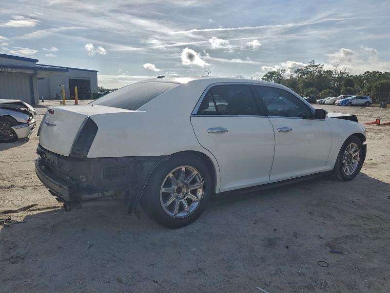 2011 CHRYSLER 300C #3302694049
