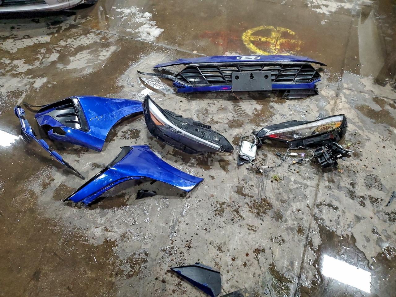 Lot #3312631167 2025 HYUNDAI ELANTRA SE