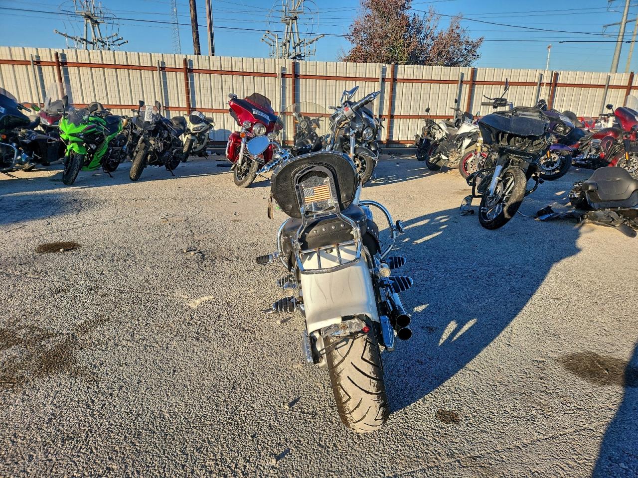 Lot #3311681275 2002 YAMAHA XVS1100/A