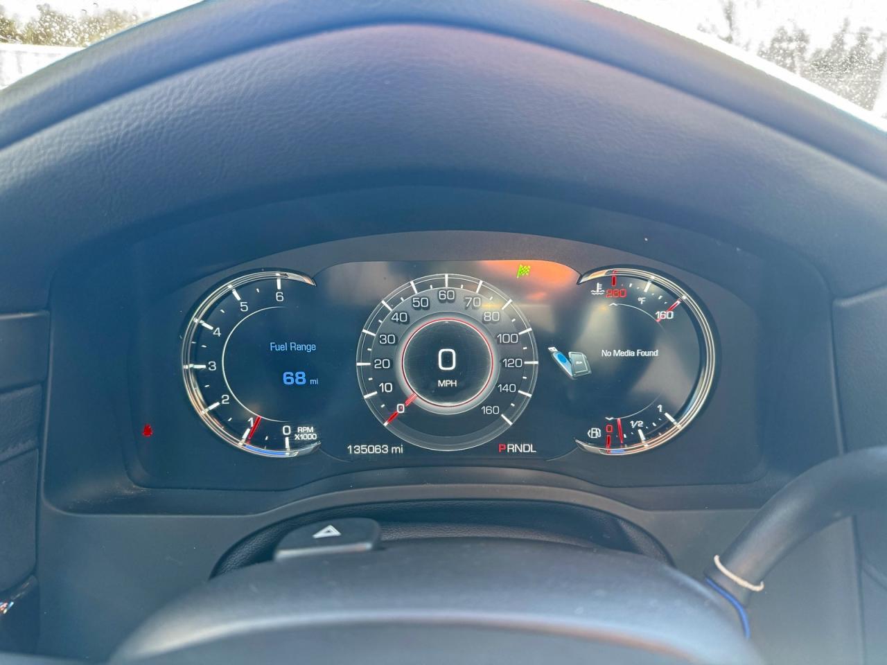 CADILLAC ESCALADE LUXURY