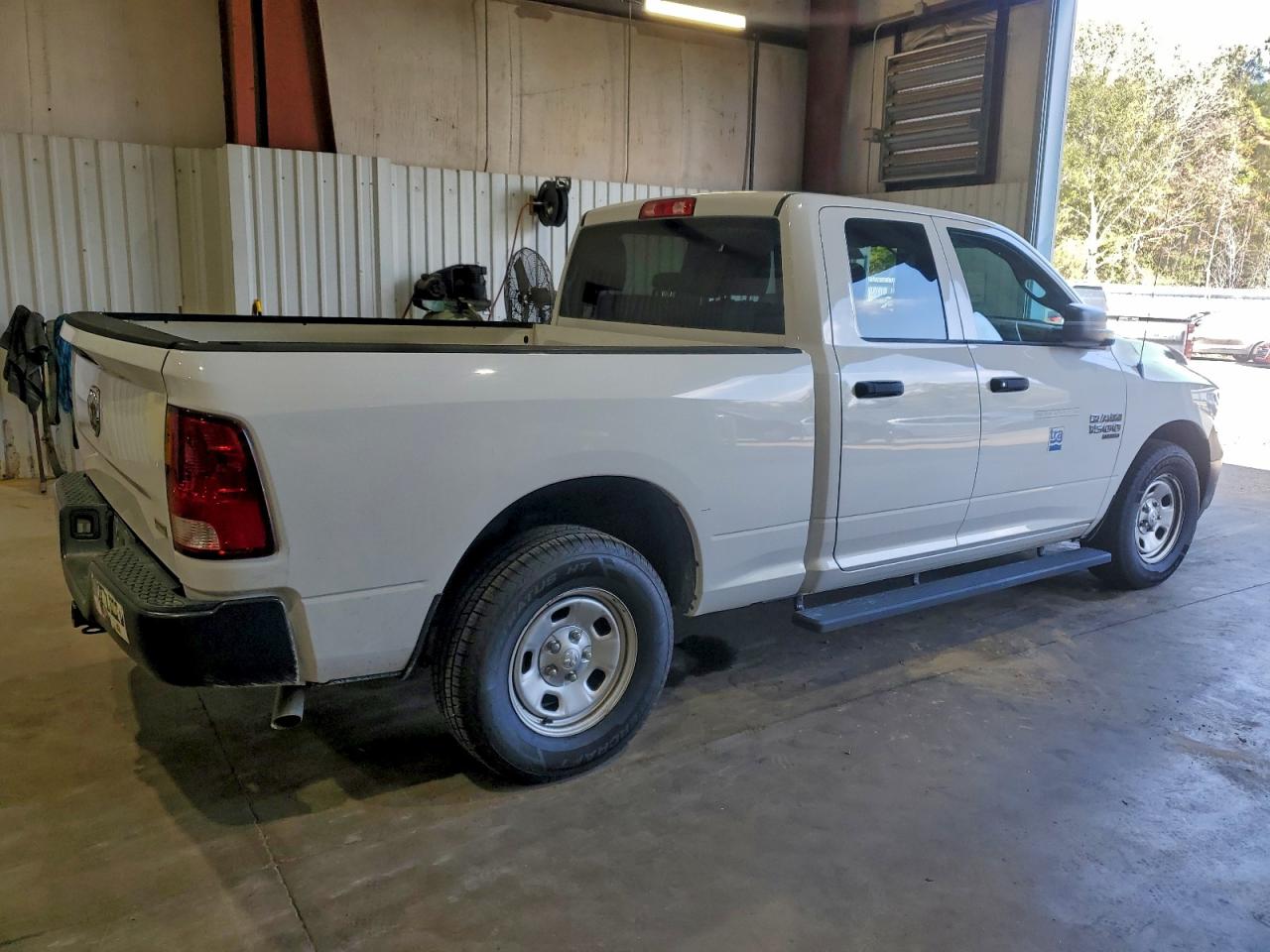 RAM 1500 TRADESMAN