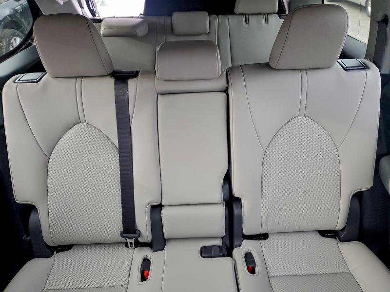 2025 TOYOTA GRAND HIGH #3308219174