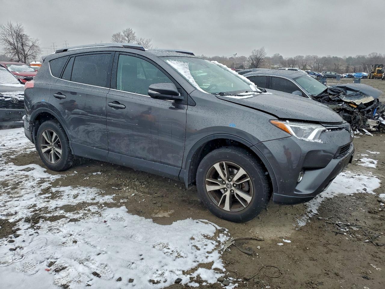 TOYOTA RAV4 XLE