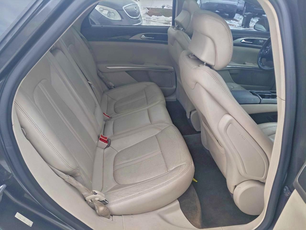 Lot #3318873007 2016 LINCOLN MKZ