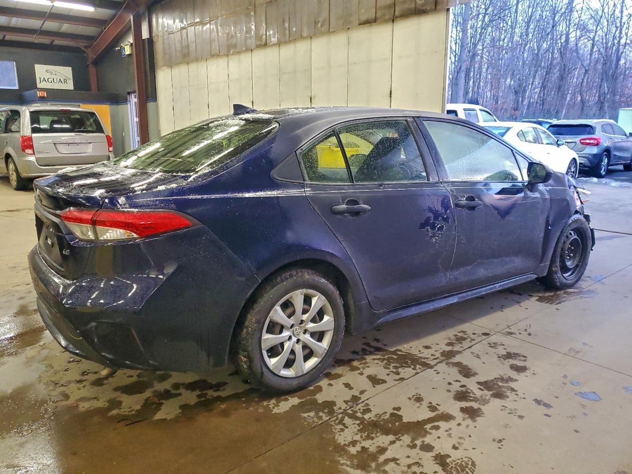 Lot #3315691711 2021 TOYOTA COROLLA LE
