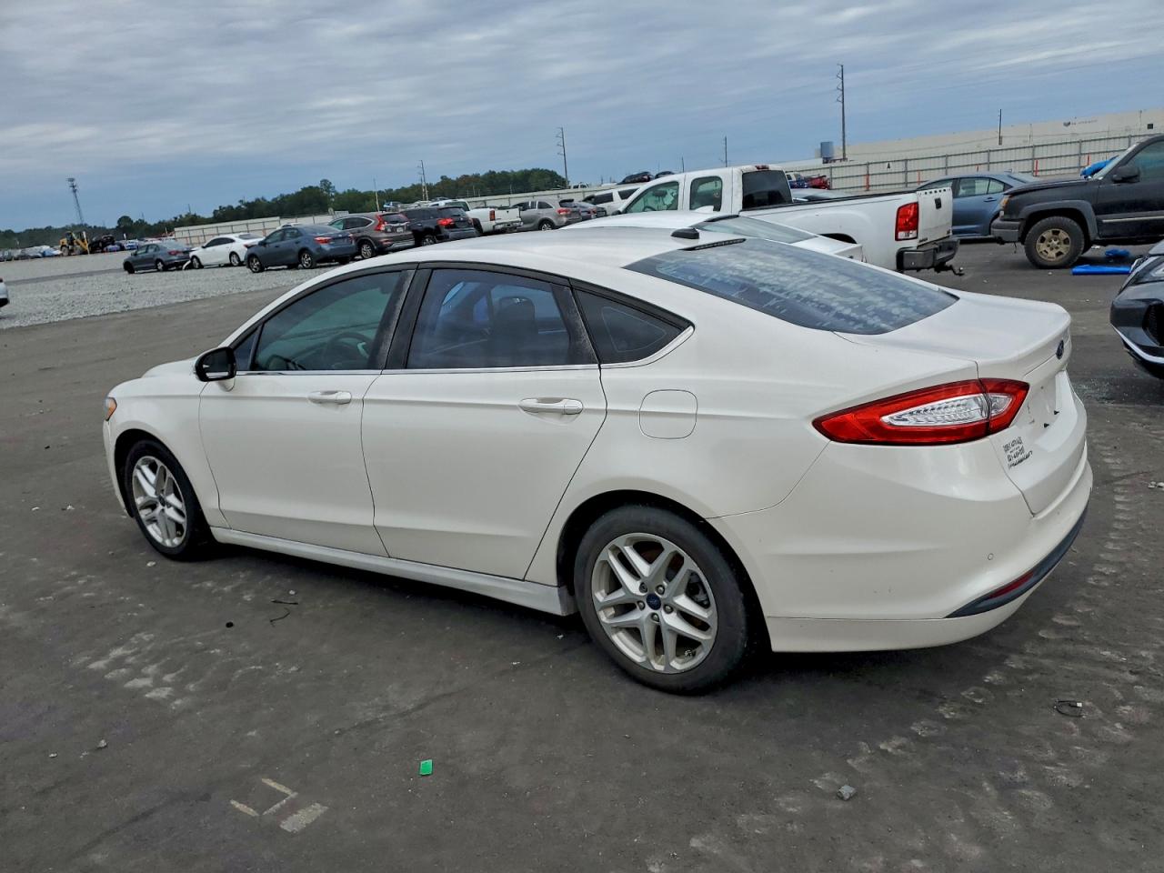 Lot #3308311164 2016 FORD FUSION SE