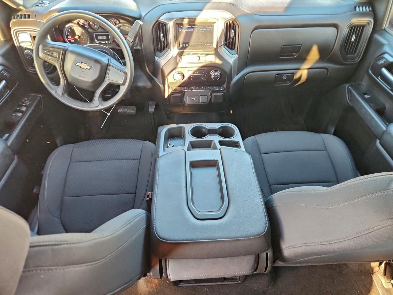 CHEVROLET SILVERADO C1500 CUSTOM