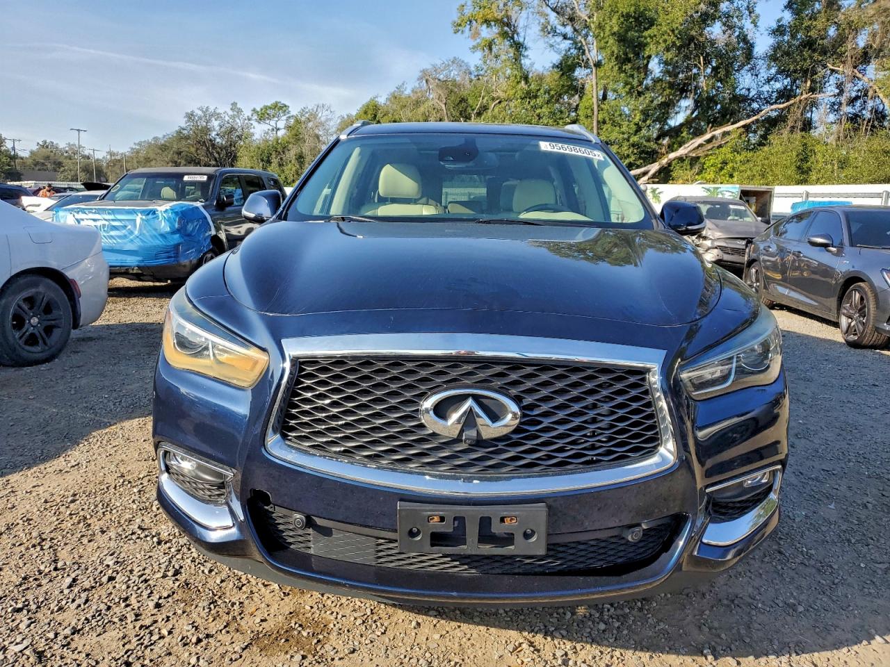 INFINITI QX60 LUXE