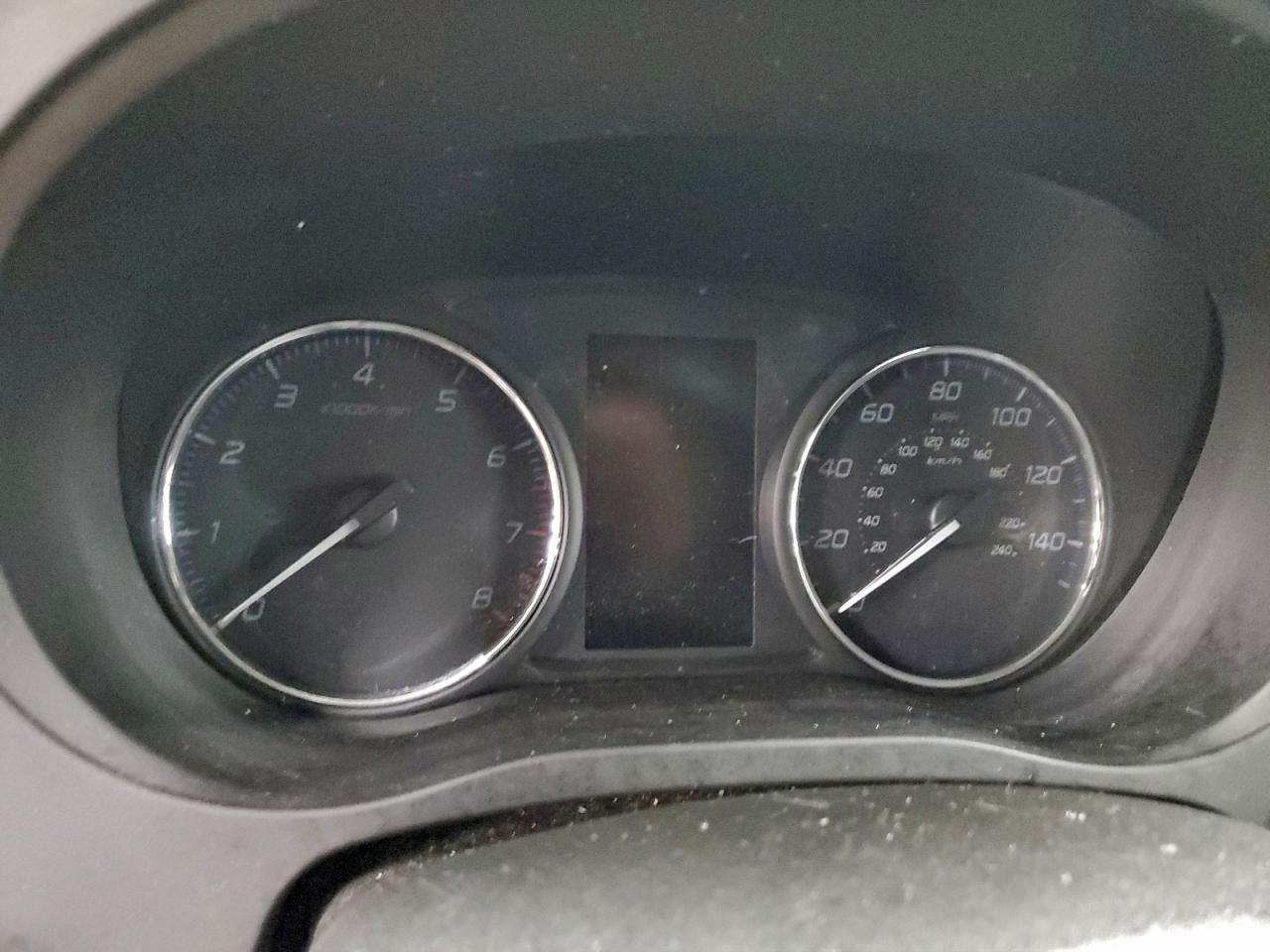 MITSUBISHI OUTLANDER SE