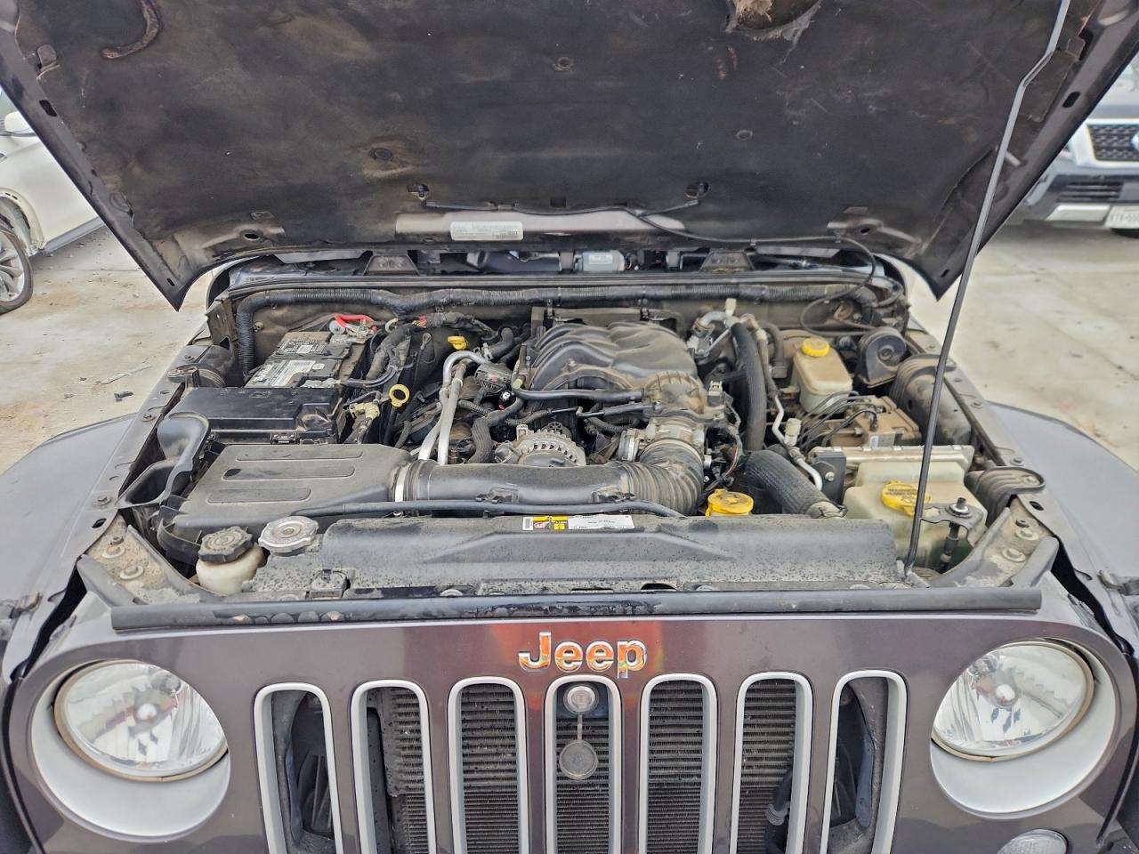 JEEP WRANGLER SAHARA