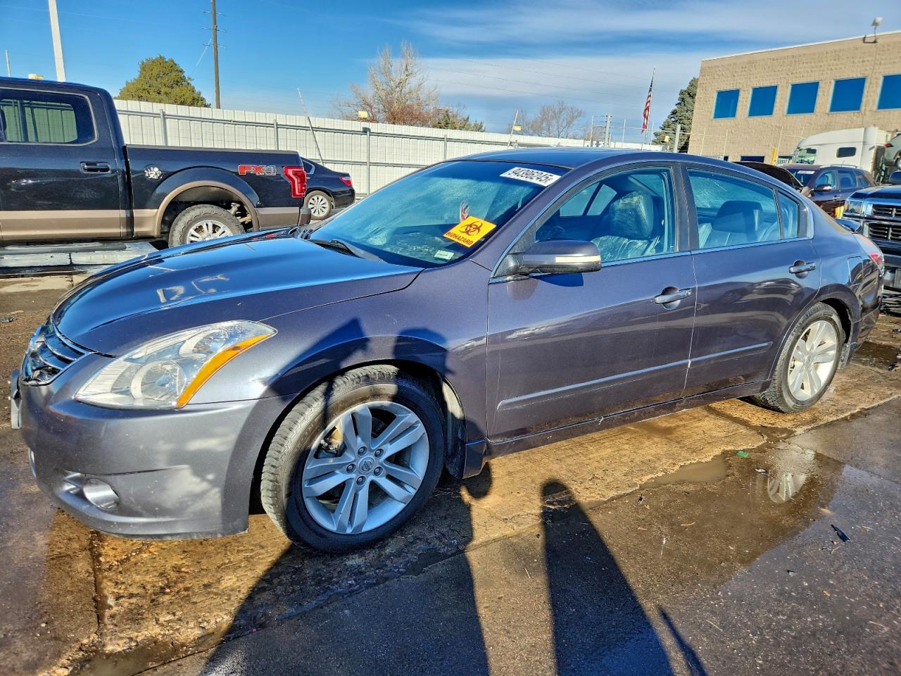 NISSAN ALTIMA SR