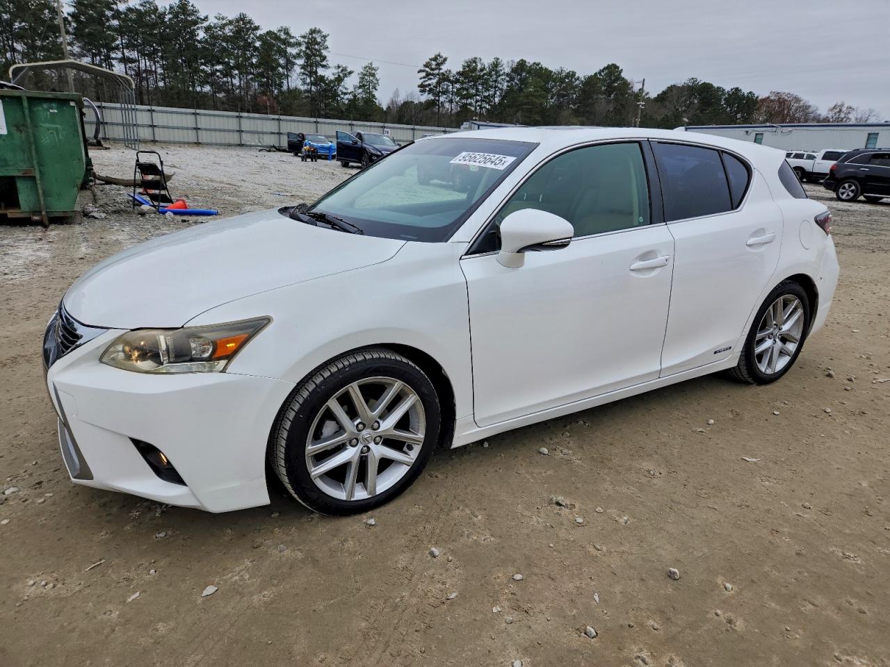 Lot #3304602459 2015 LEXUS CT 200