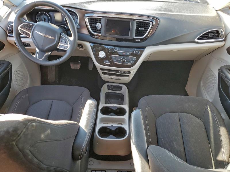 2023 CHRYSLER VOYAGER LX #3304555452