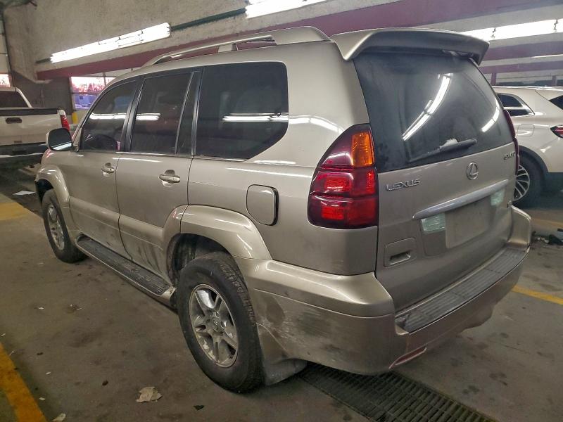 2004 LEXUS GX 470 #3318000906