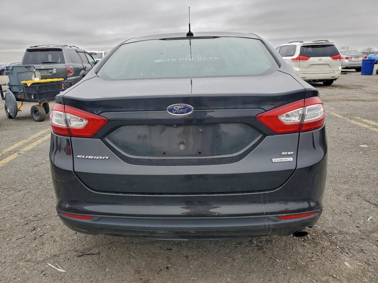 FORD FUSION SE