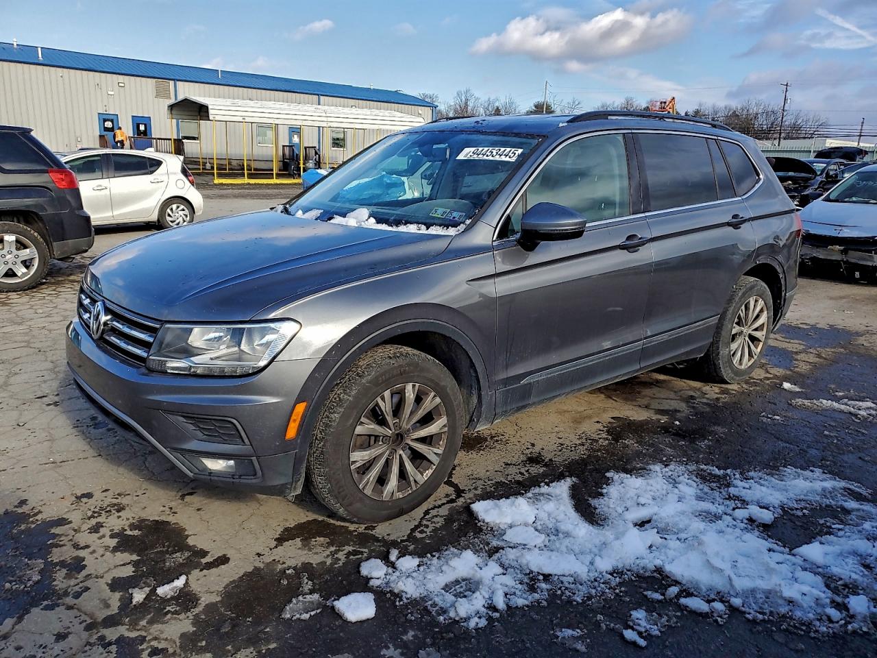 VOLKSWAGEN TIGUAN SE