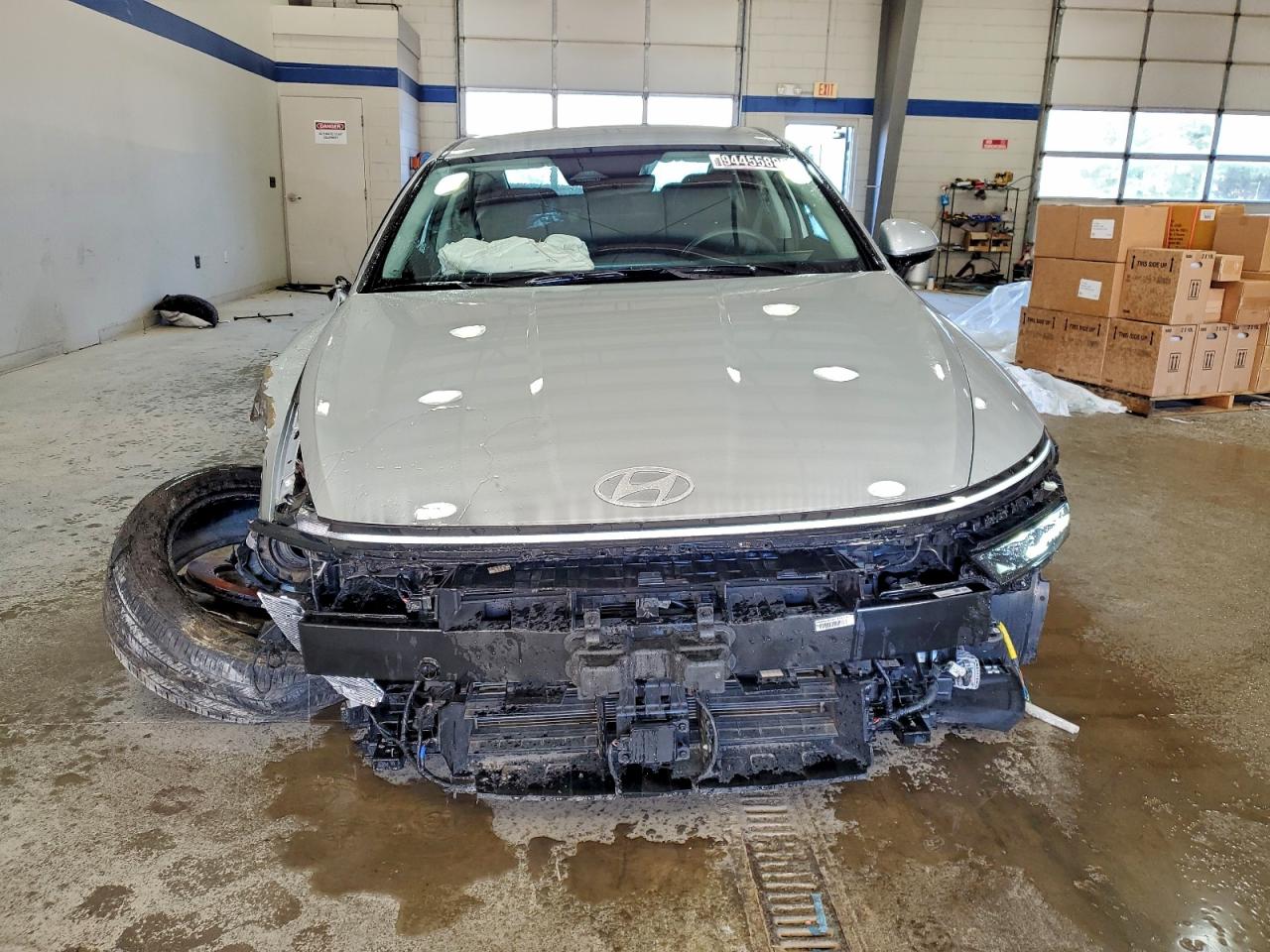 HYUNDAI SONATA HYBRID