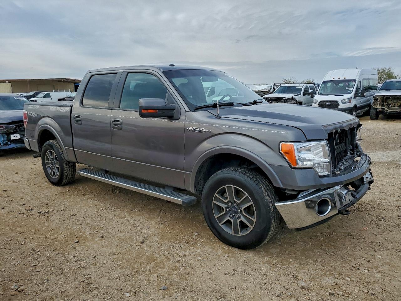 FORD F-150 SUPERCREW