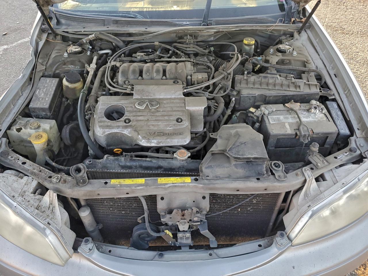 Lot #3310705735 2001 INFINITI I30