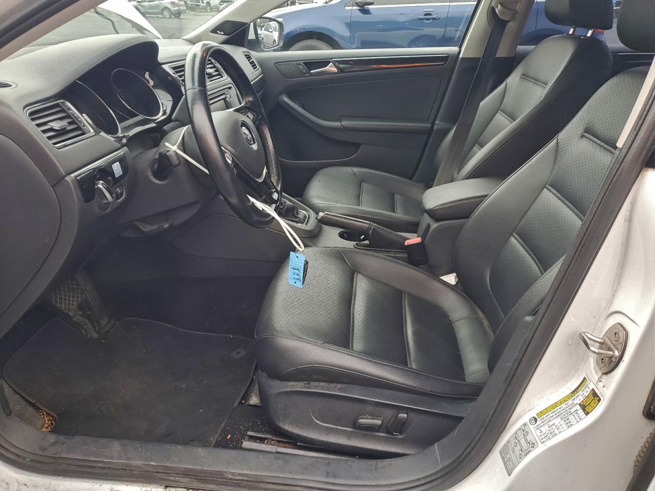 VOLKSWAGEN JETTA TDI