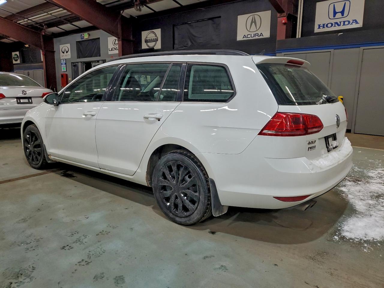 VOLKSWAGEN GOLF SPORTSVAN TDI S
