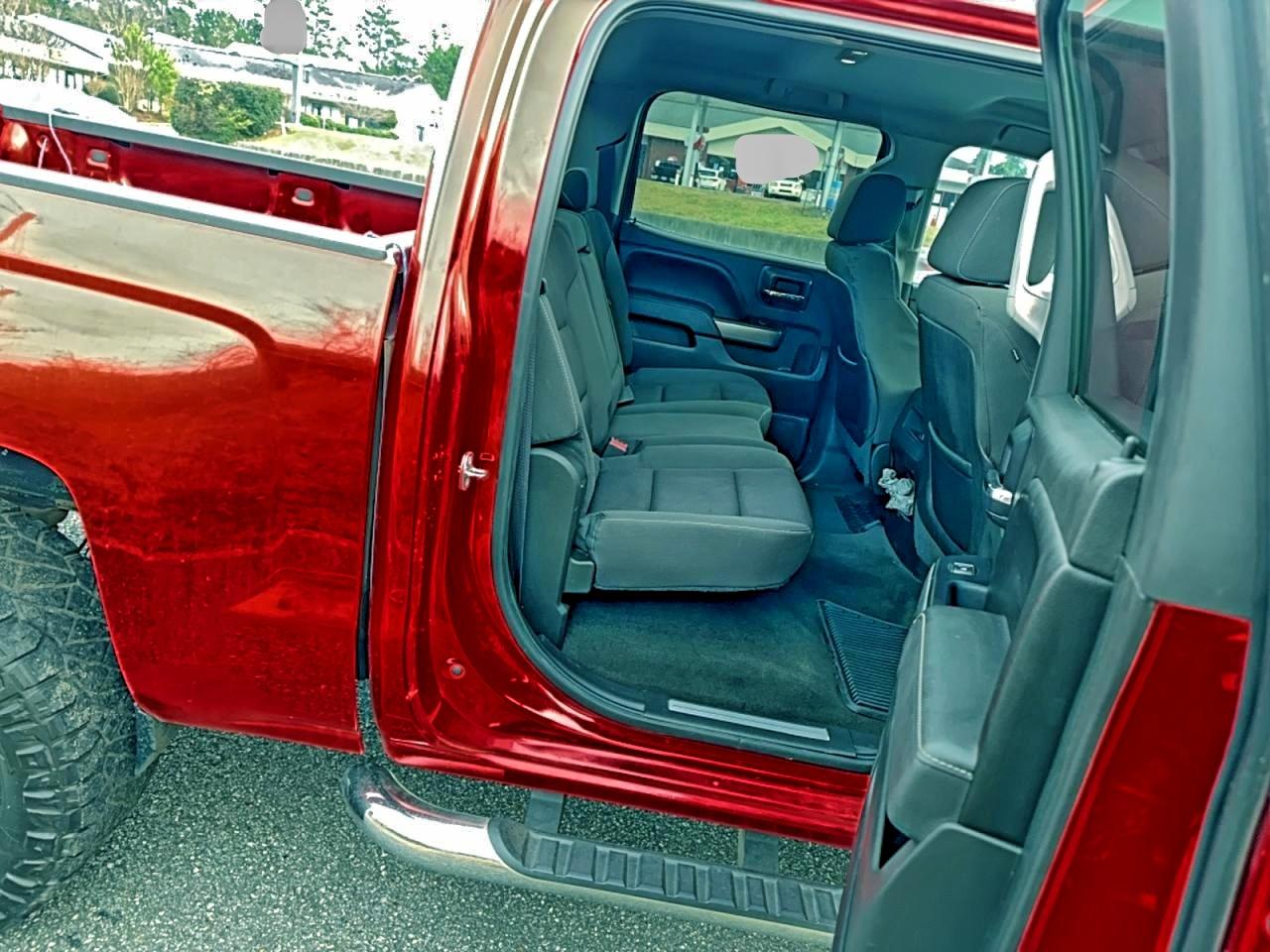 CHEVROLET SILVERADO K1500 LT