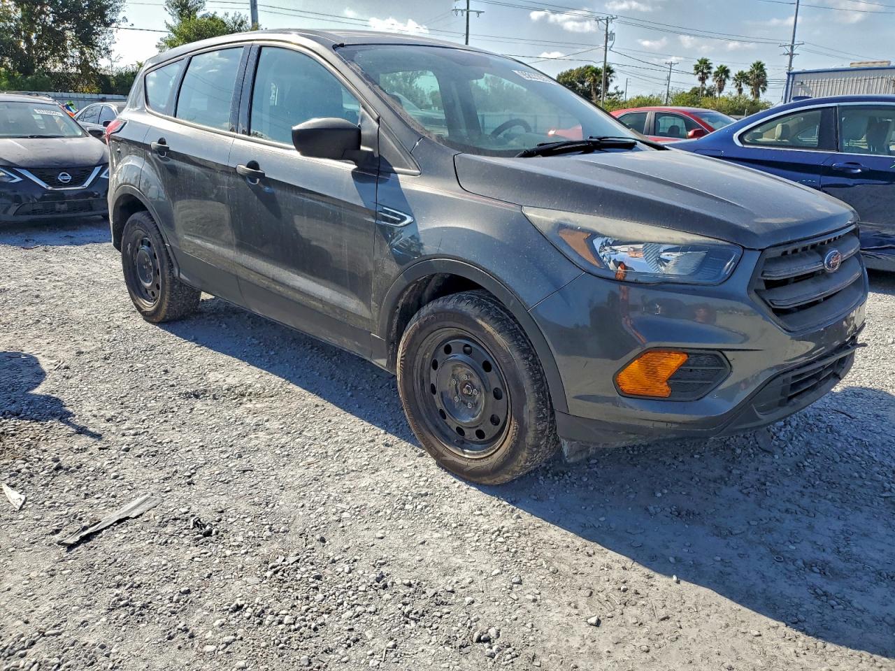 FORD ESCAPE S