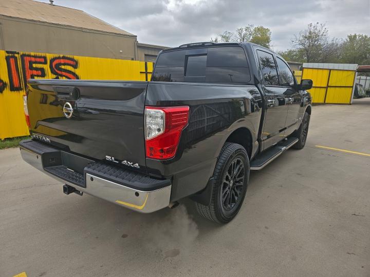 2018 NISSAN TITAN SV #3304659950