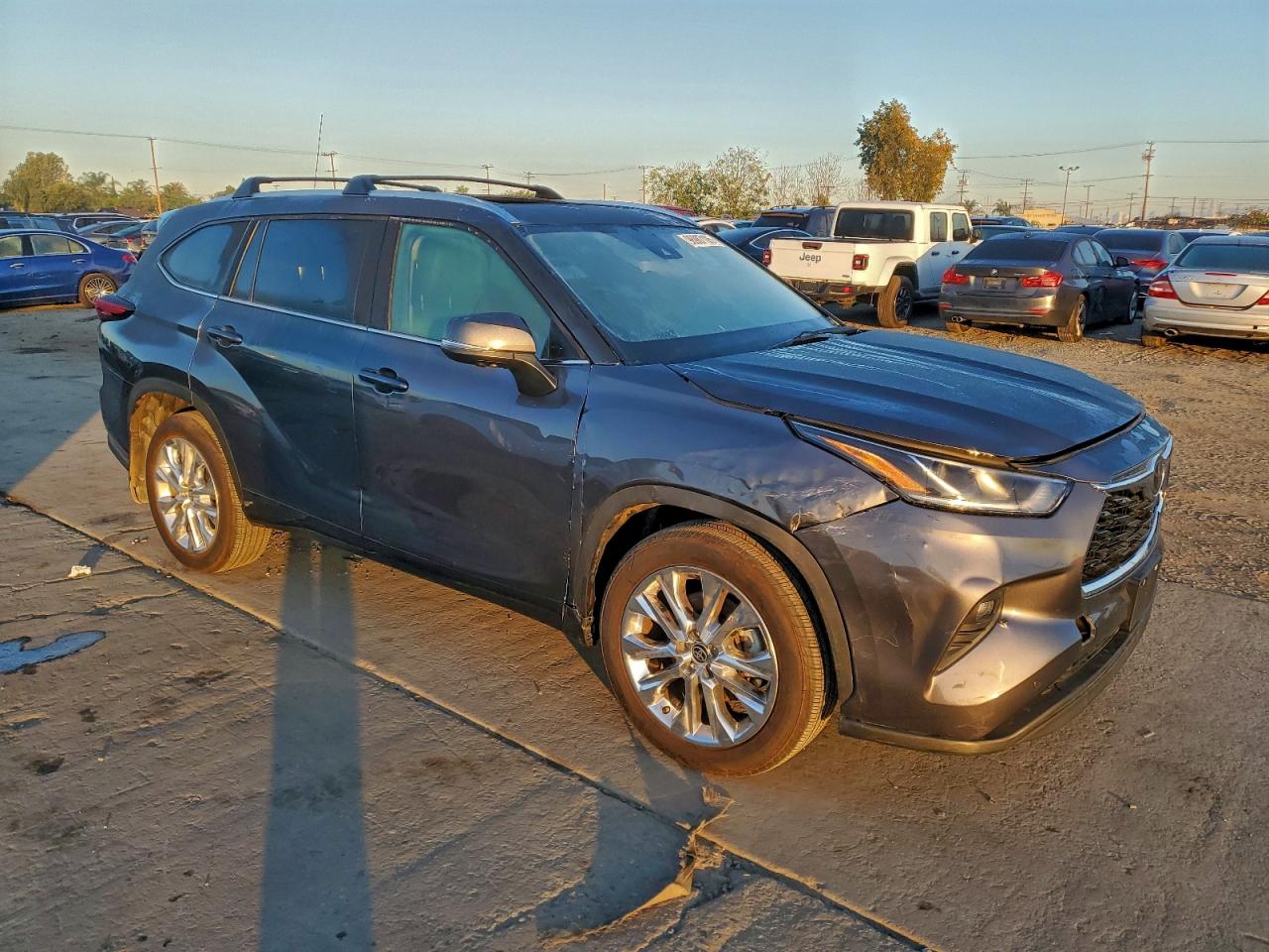 Lot #3312254772 2024 TOYOTA HIGHLANDER