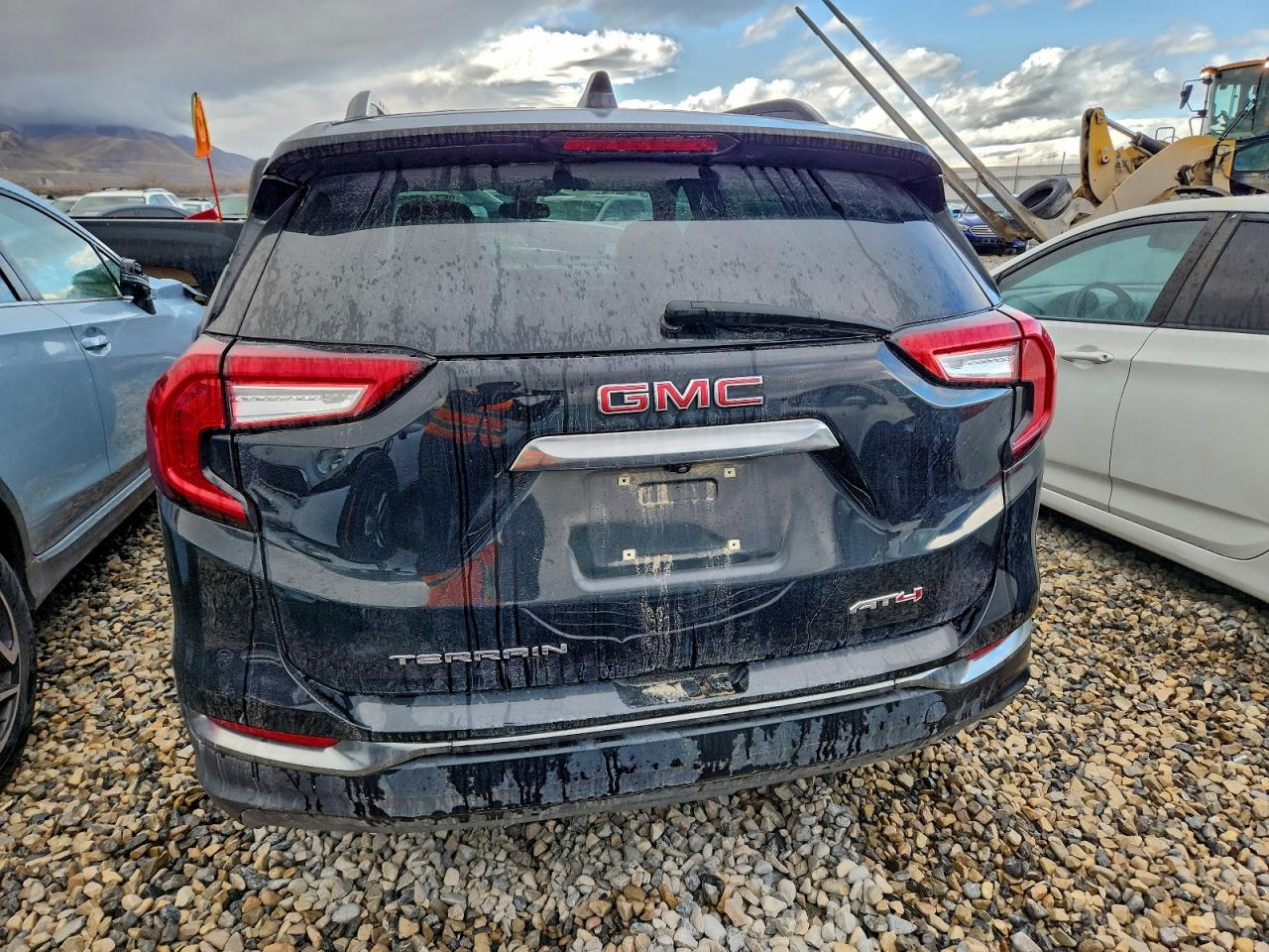 Lot #3318158381 2023 GMC TERRAIN AT