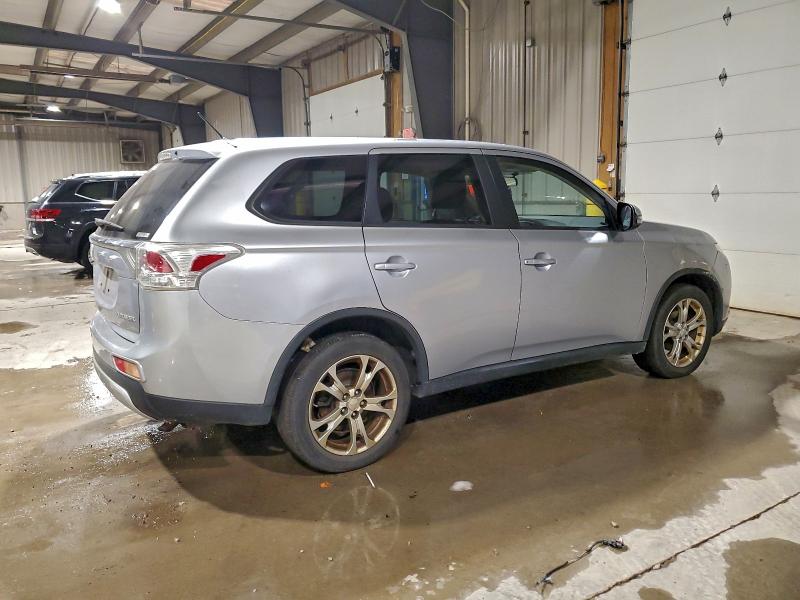 2015 MITSUBISHI OUTLANDER #3304566480