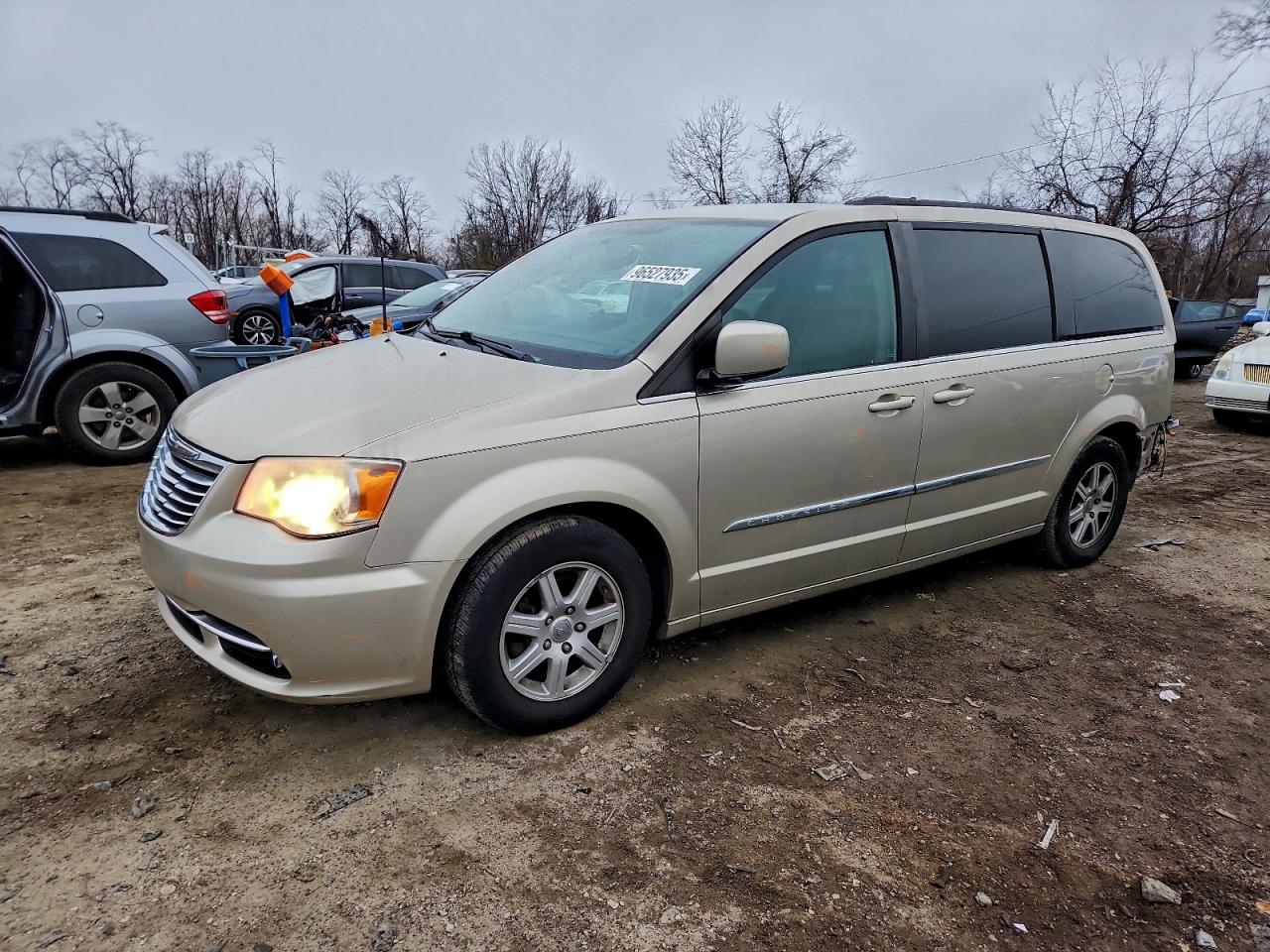 CHRYSLER TOWN & COUNTRY TOURING