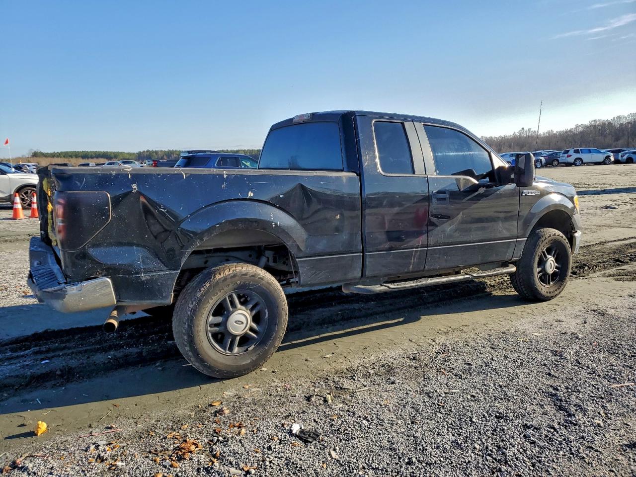 FORD F-150 SUPER CAB