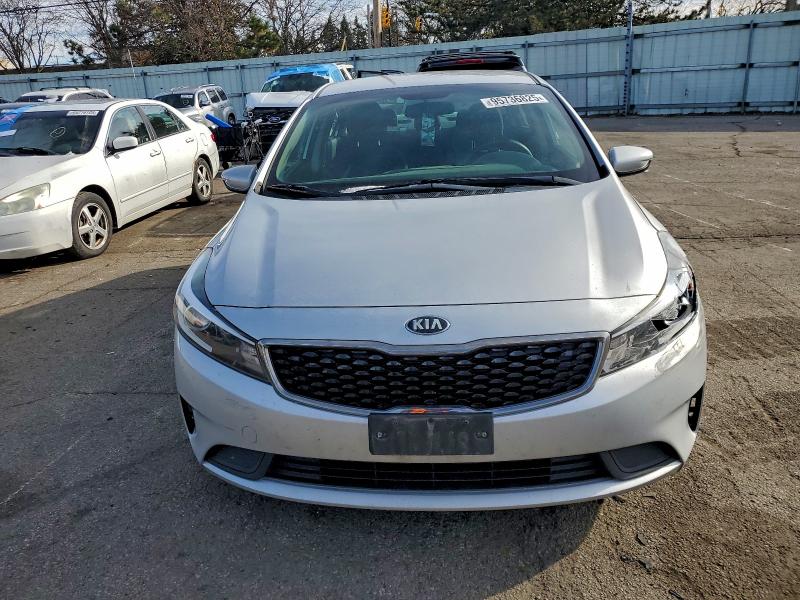 2017 KIA FORTE LX #3309441963