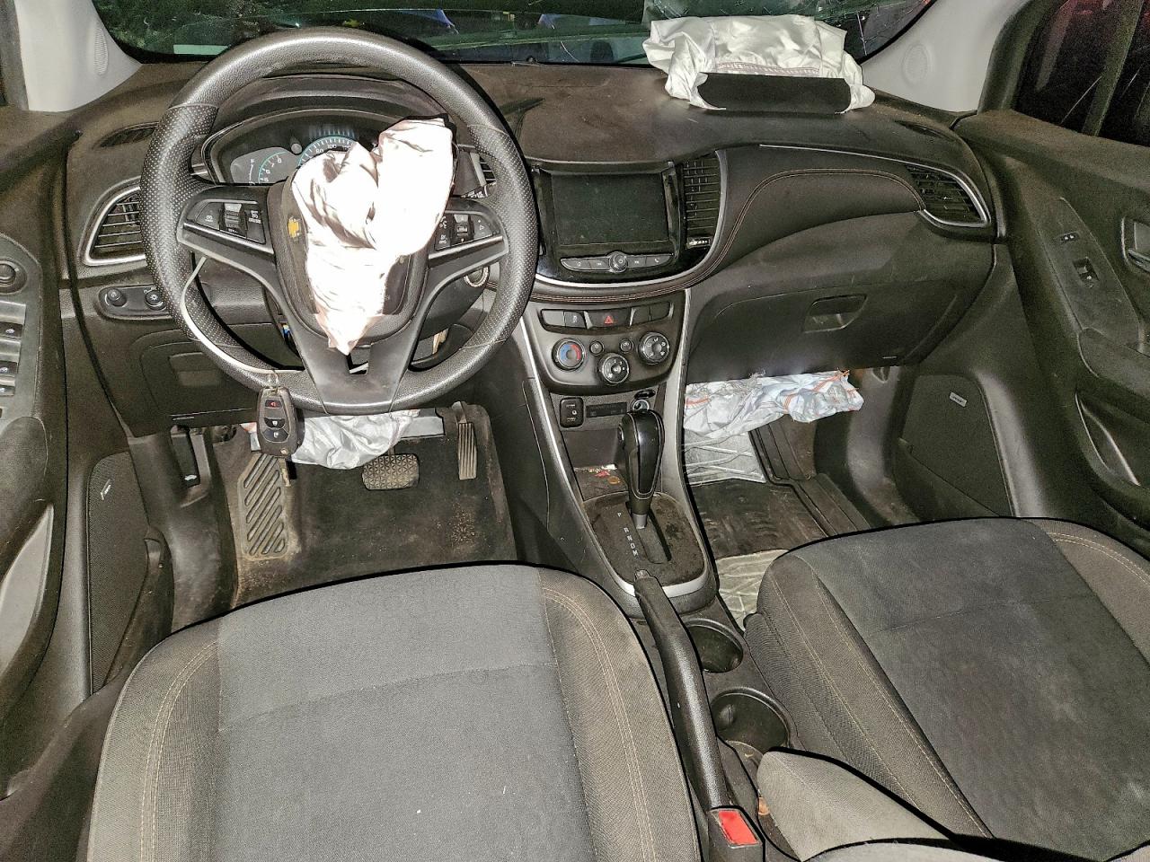 Lot #3317748065 2020 CHEVROLET TRAX LS