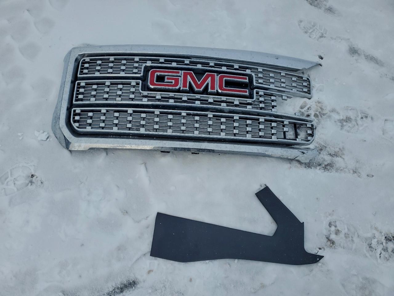 GMC SIERRA K2500 DENALI