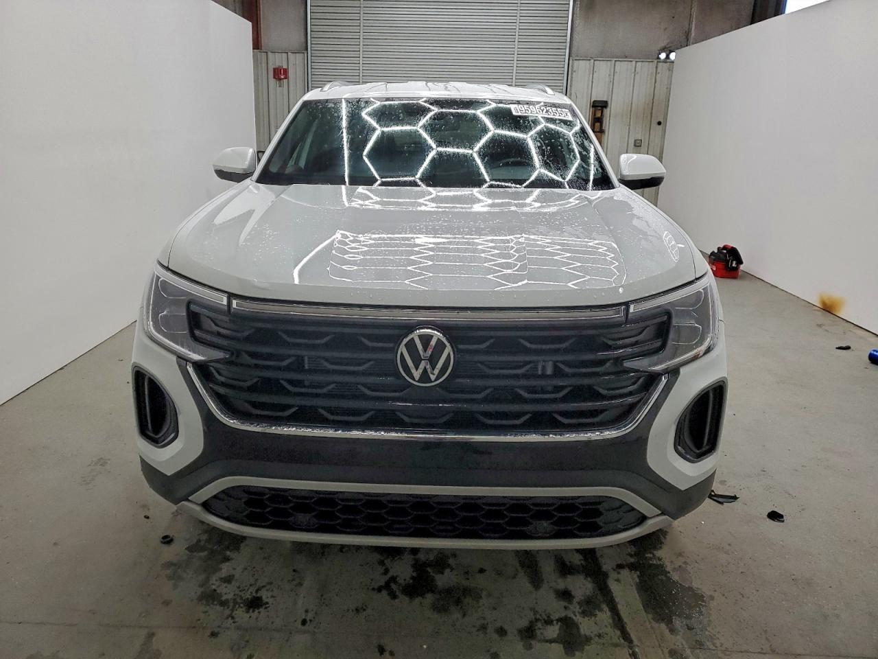VOLKSWAGEN ATLAS CROSS SPORT SE