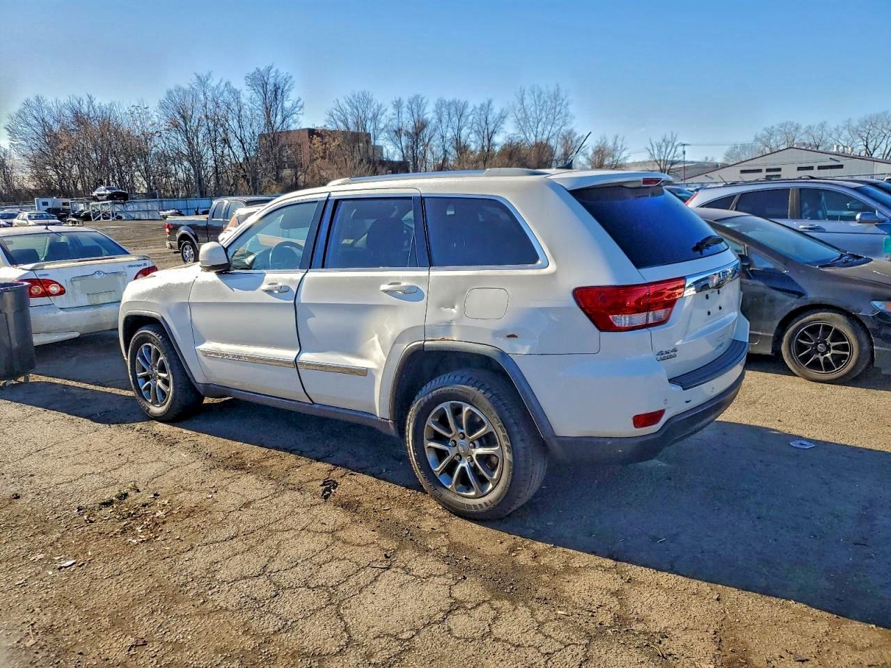 JEEP GRAND CHEROKEE LAREDO