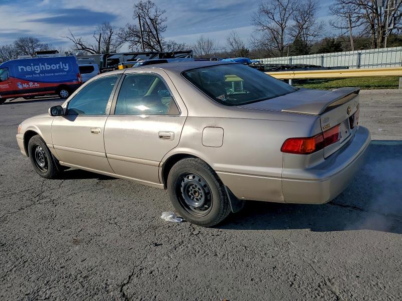 2000 TOYOTA CAMRY LE #3304570441