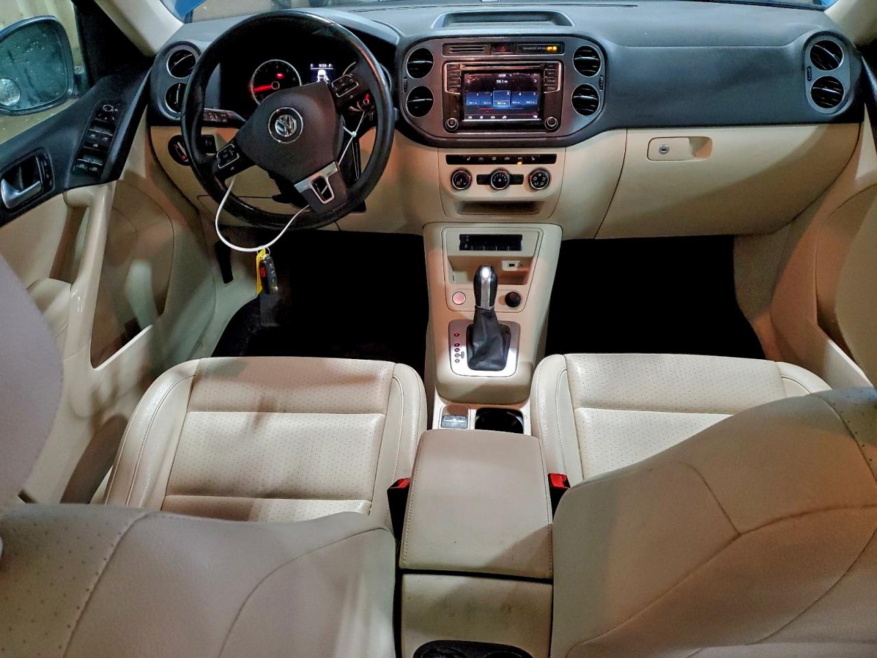 VOLKSWAGEN TIGUAN WOLFSBURG