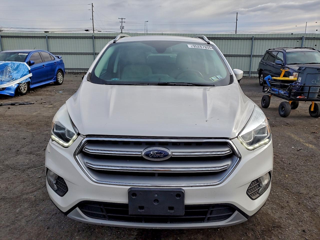 FORD ESCAPE TITANIUM