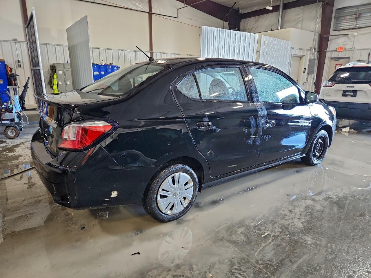 MITSUBISHI MIRAGE G4 ES