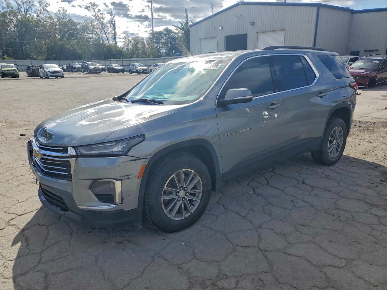 CHEVROLET TRAVERSE LT