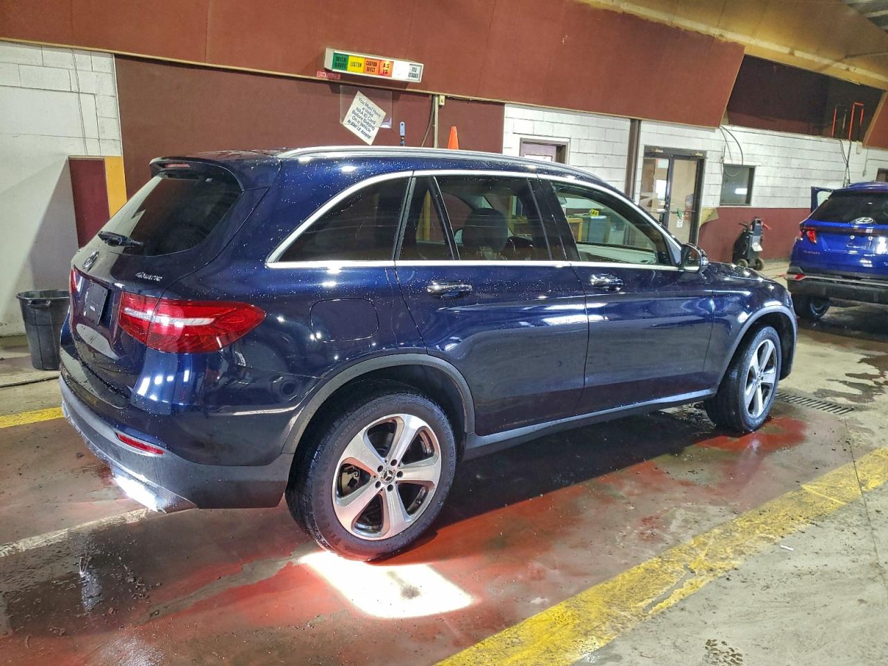 MERCEDES-BENZ GLC-CLASS 300 4MATIC