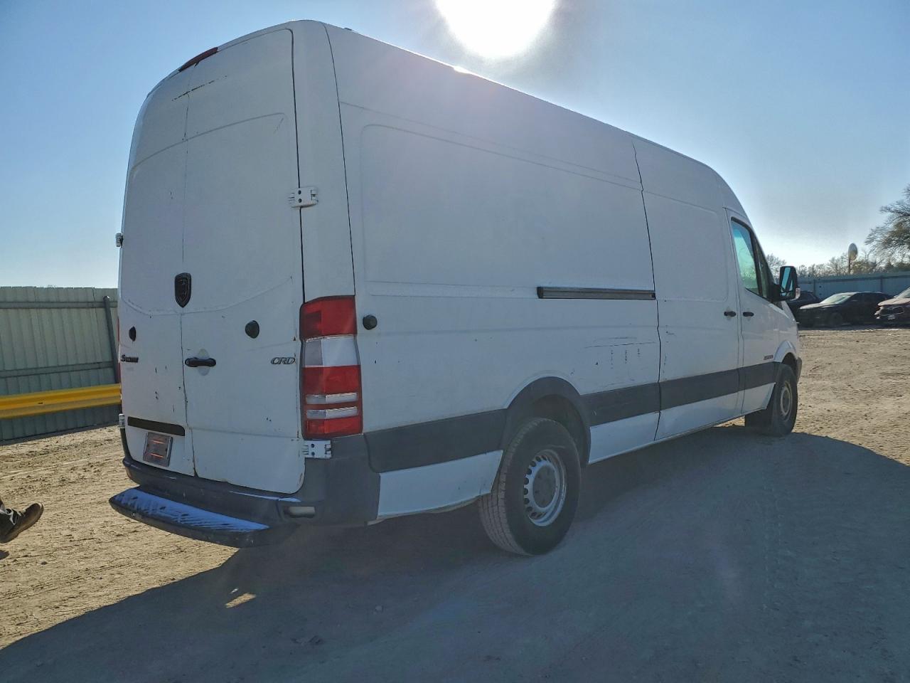 Lot #3302681010 2008 DODGE SPRINTER 2