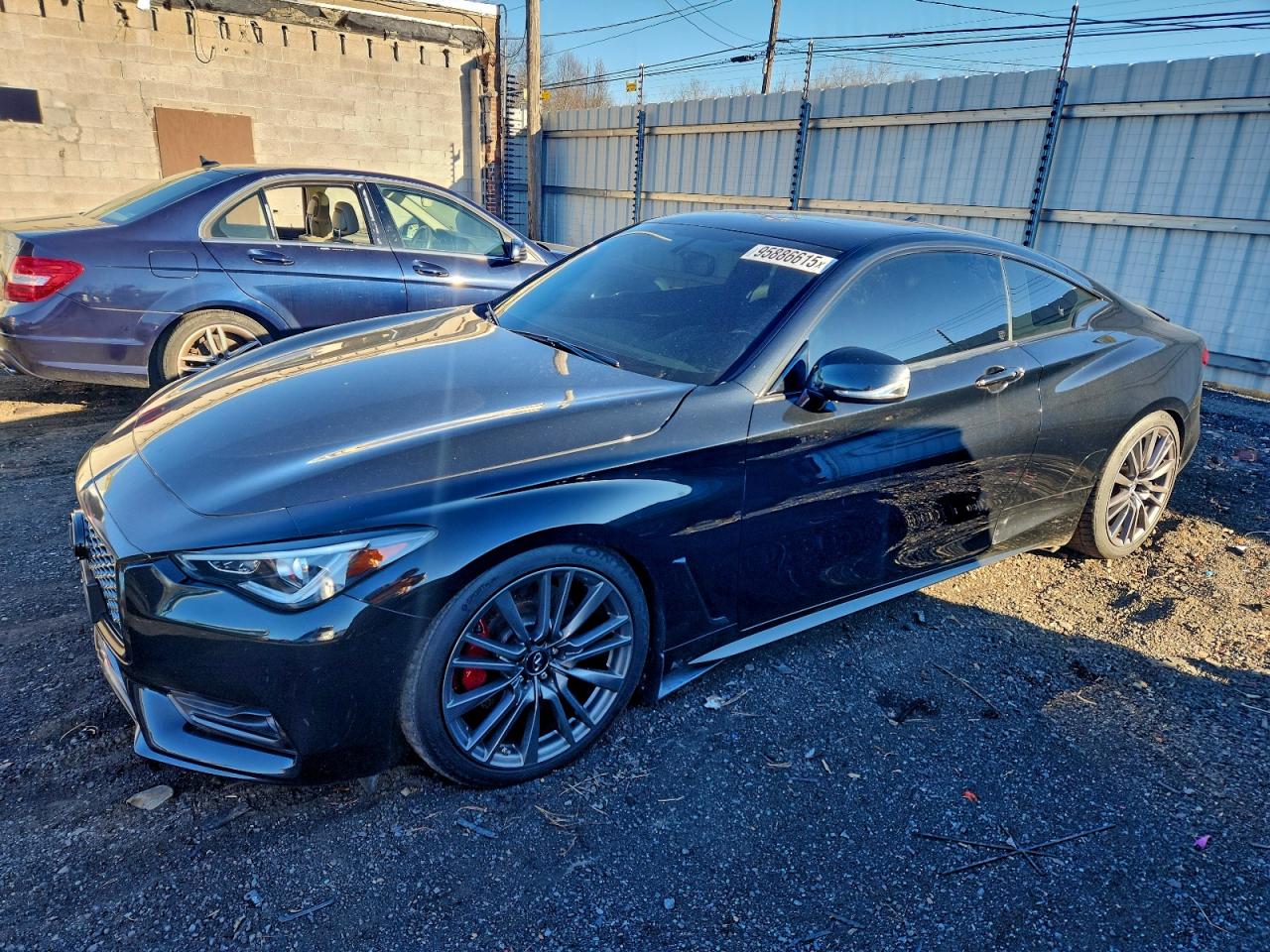 INFINITI Q60 RED SPORT 400