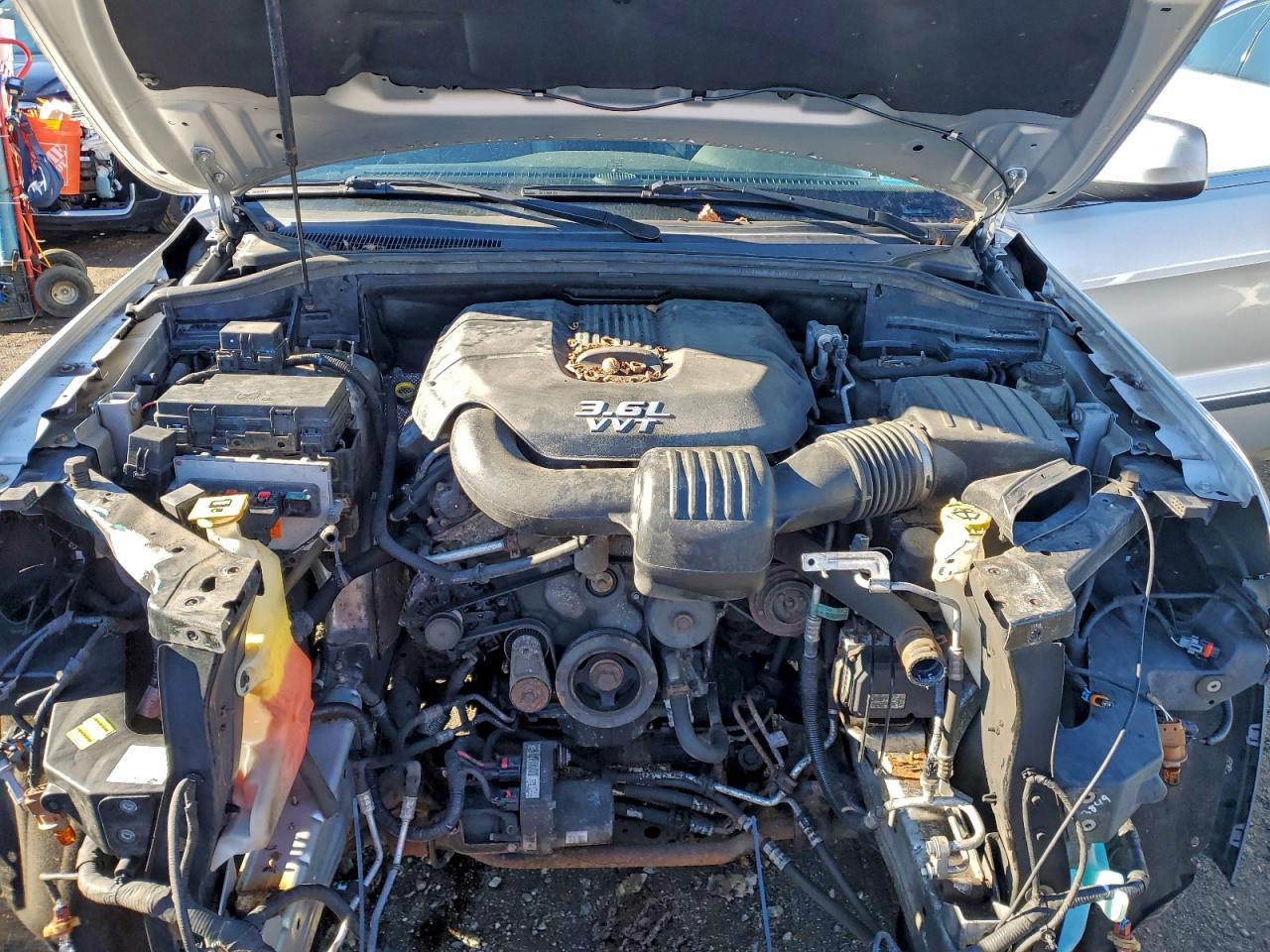 JEEP GRAND CHEROKEE LAREDO