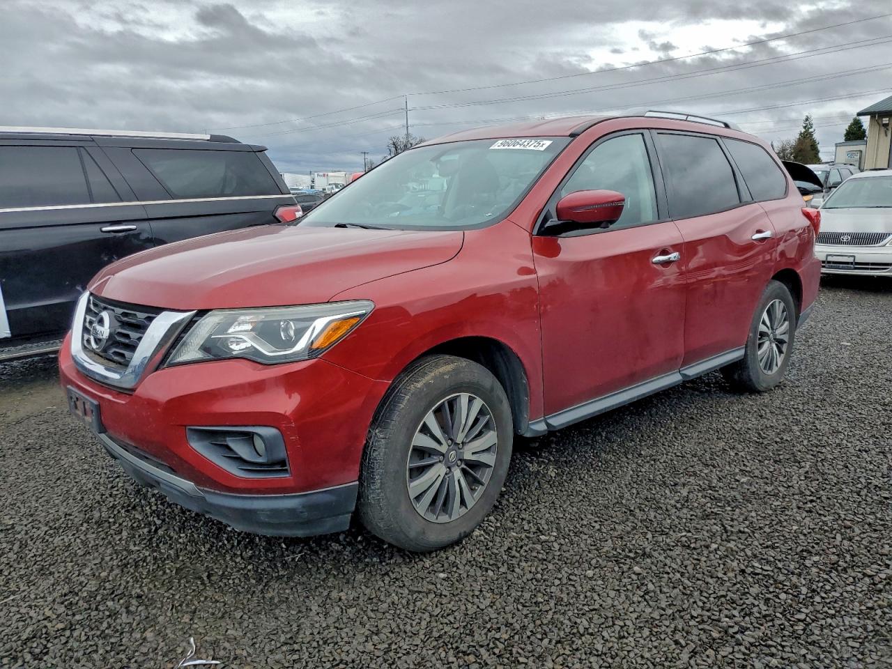 Lot #3311523243 2017 NISSAN PATHFINDER