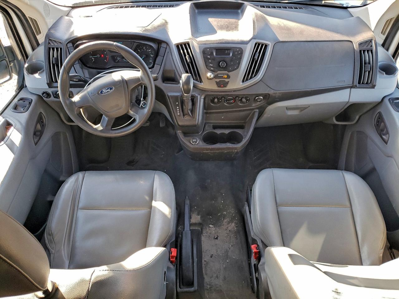 Lot #3311465268 2017 FORD TRANSIT T-