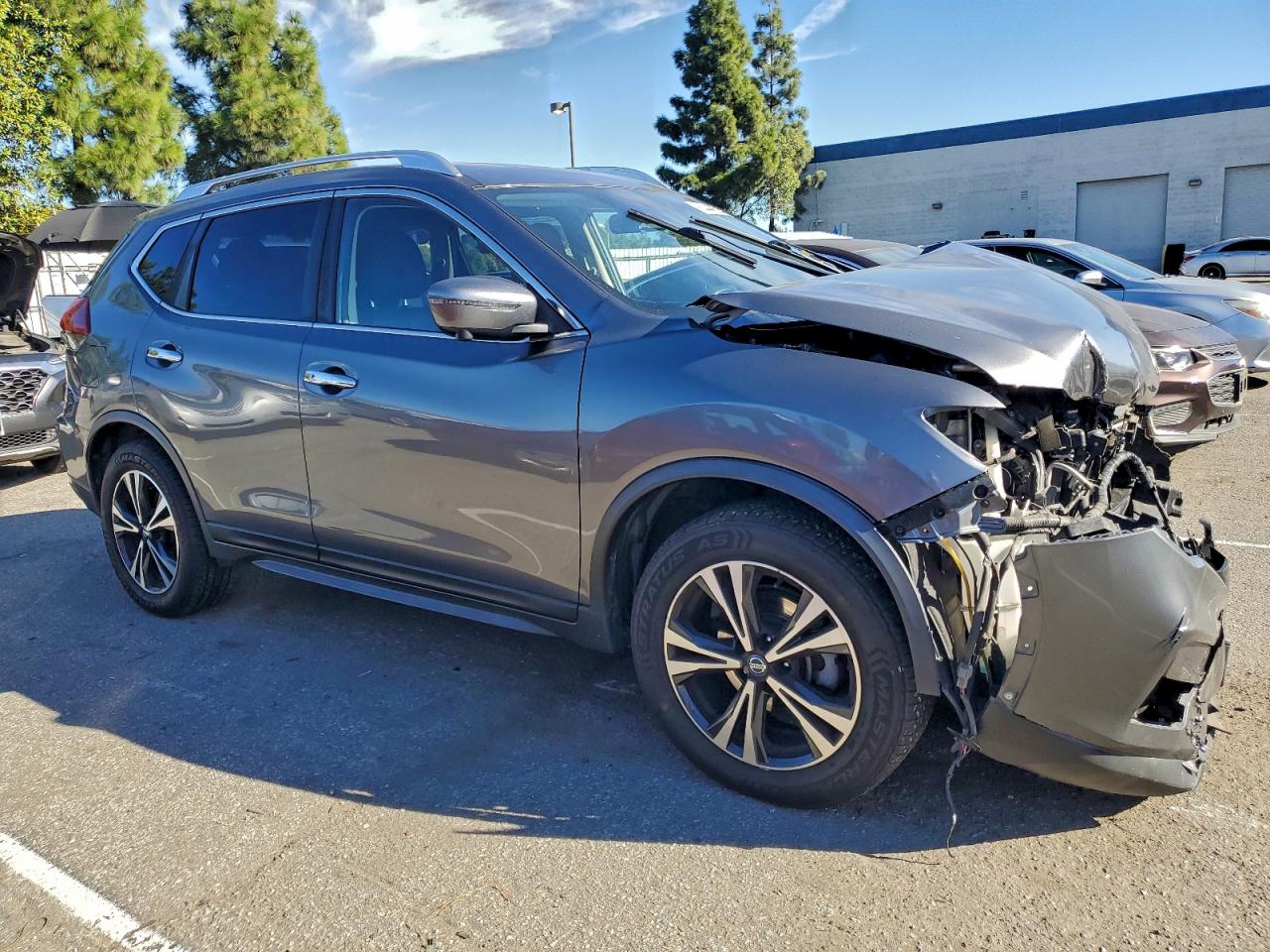 NISSAN ROGUE S